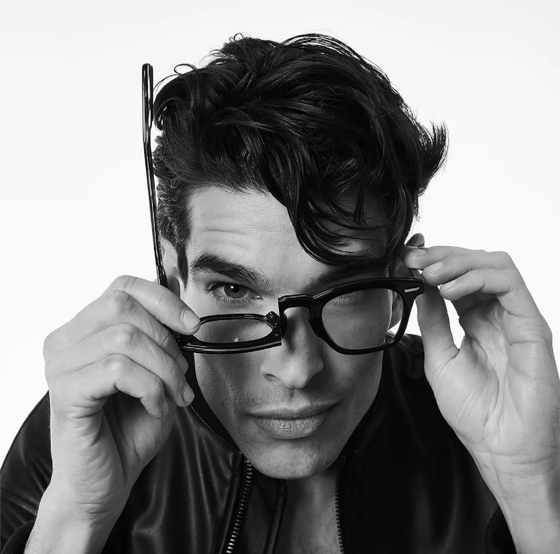 Image hover effect image